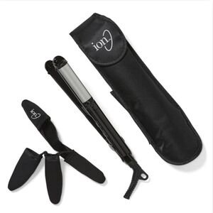 Straight N' Spiral Travel Styler